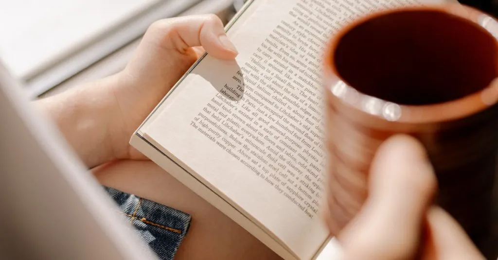Libro abierto como imagen del relato en la literatura clásica