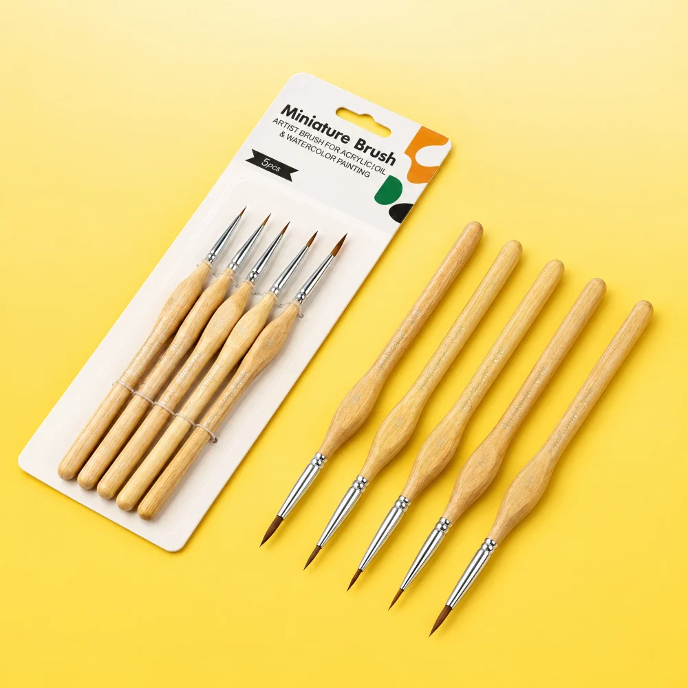 Set de pinceles de detalle beige